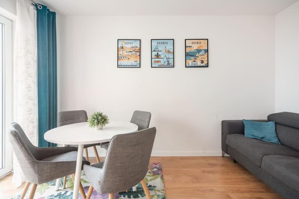Ferienwohnung Micasaessucasa With Free Parking! Danzig Exterior foto